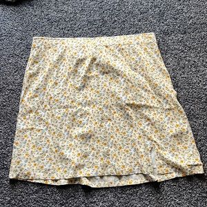 Floral Hollister Ultra High Rise Skirt